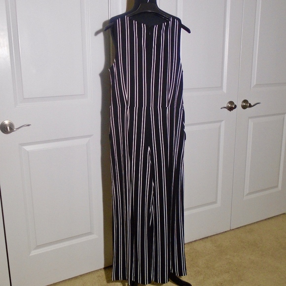 BANANA REPUBLIC Knit Crepe Stripe Jumpsuit - Picture 6 of 8